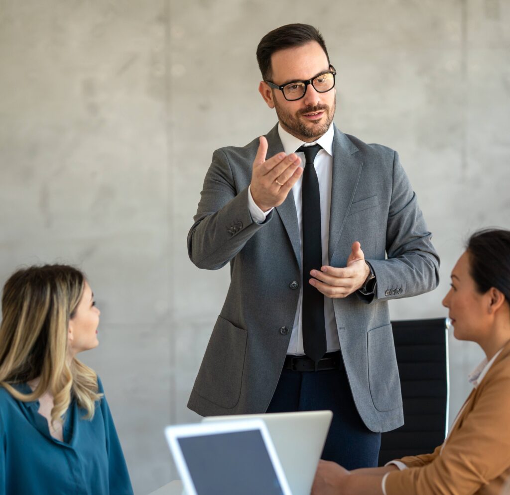 Quieres saber cómo proyectar liderazgo