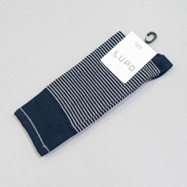 calcetines azul marino diseno de lineas marca lupo cl sico 146385 AZUL MA 2