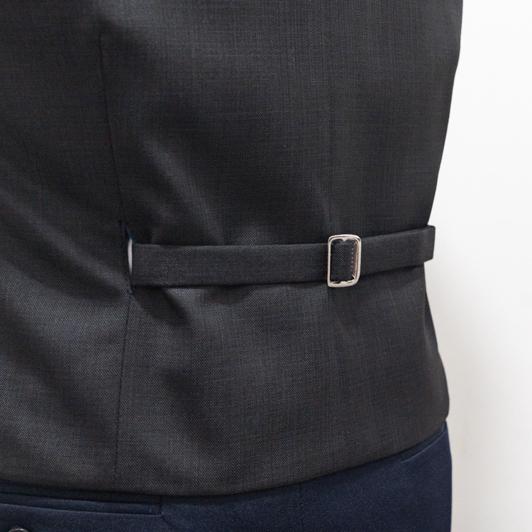chaleco negro y azul estructura labrada reversible marca emporium slim 144179 NEGAZU 2