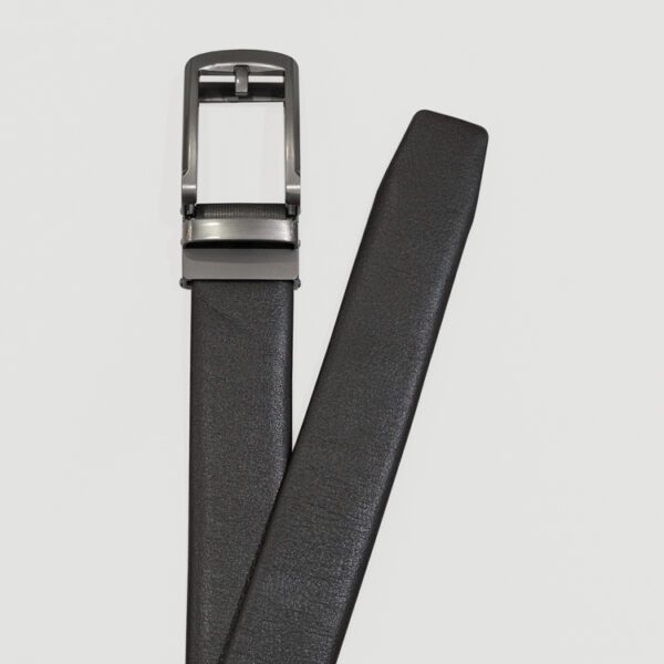 cincho negro diseno plano con hebilla metalica marca buckle cl sico 144777 NEGRO 1