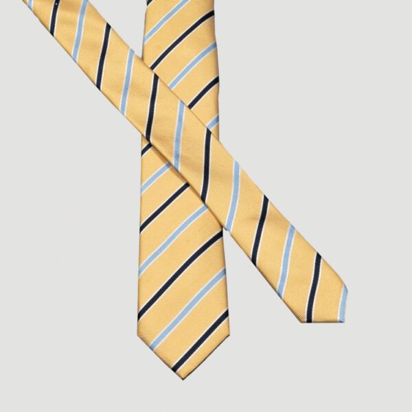 corbata amarilla diseno de lineas marca colletti slim 157681 AMARILLO 2