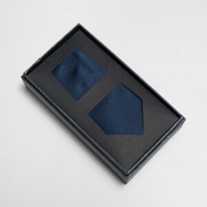corbata azul estructura labrada marca buckle cl sico 149831 253034 1