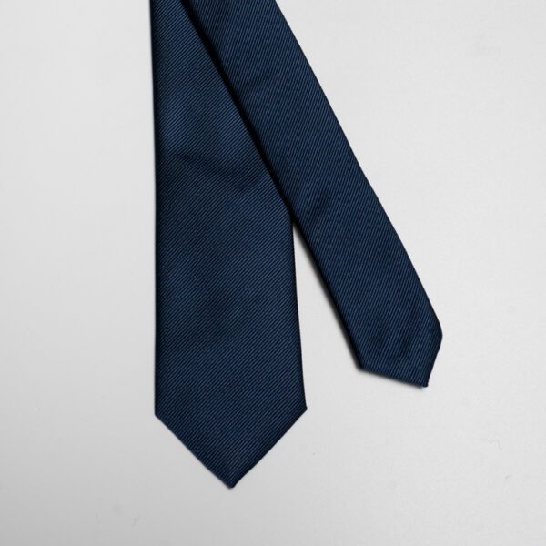 corbata azul estructura labrada marca buckle cl sico 149831 253034 2