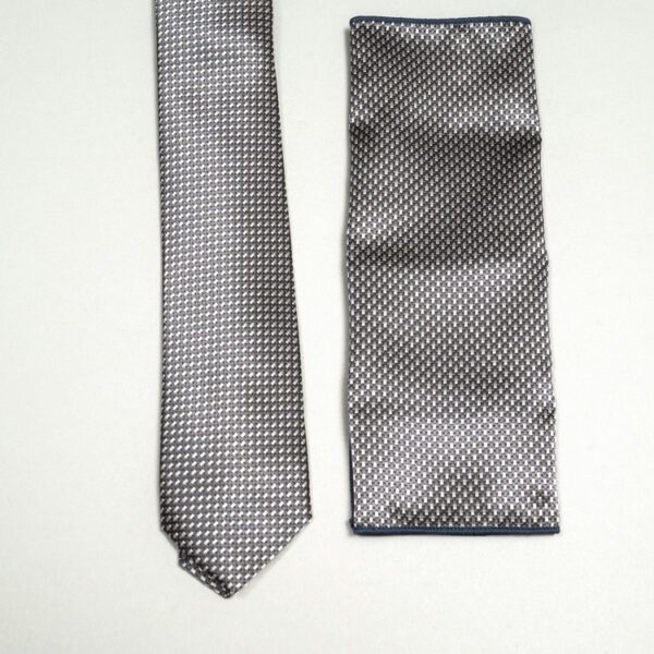 corbata con panuelo gris diseno de puntos marca buckle cl sico 156211 305978 2