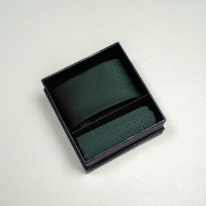 corbata con panuelo verde estructura labrada marca buckle cl sico 154126 305999 1