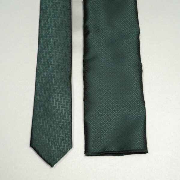 corbata con panuelo verde estructura labrada marca buckle cl sico 154126 305999 2