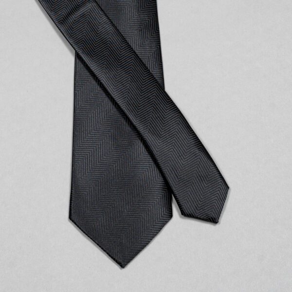 corbata negra estrcutura labarada marca buckle cl sico 149848 253019 2