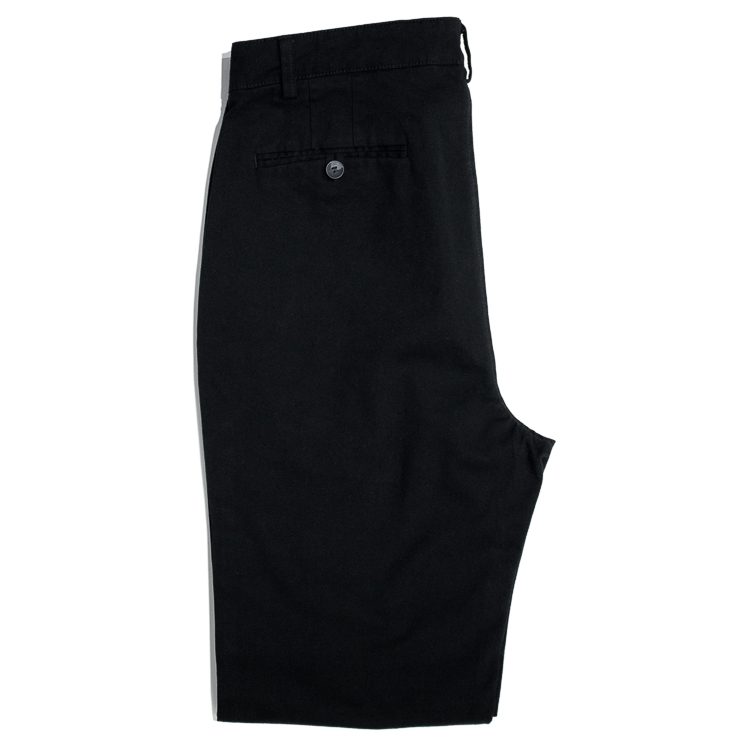 Pantalón negro con bolsas con bies y botón trasero marca Emporium Casual Slim | 123364