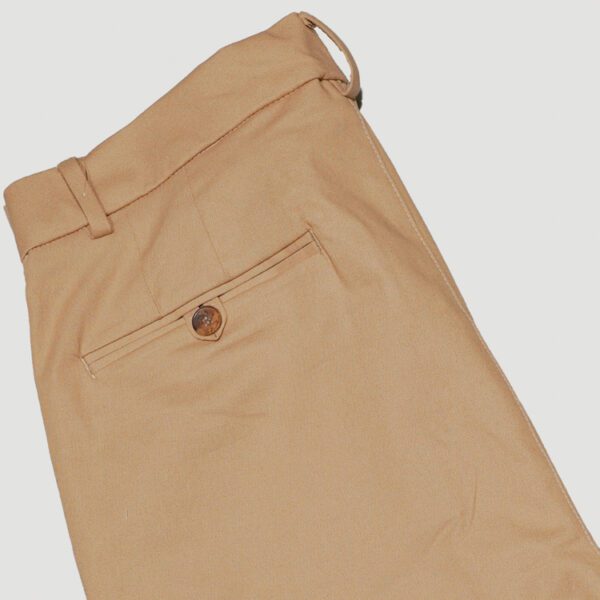 pantalon khaki estructura plana marca bcasual slim 153046 311502 3