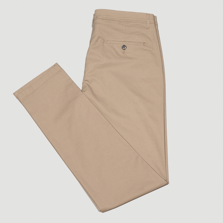 pantalon khaki estructura plana marca carven slim 164110 377877