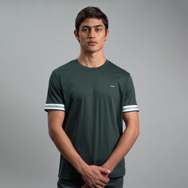 playera verde estructura contraste en mangas marca carven slim 161494 365533 1