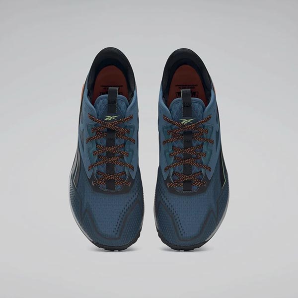 sneakers azul estilo hp9226 marca reebok cl sico 140837 197181 2