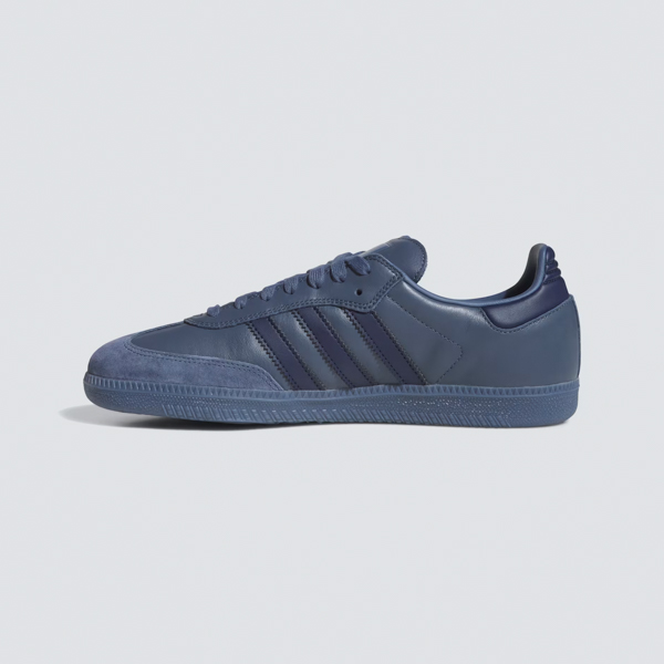 sneakers azul estilo jh8803 marca adidas cl sico 168285 383274