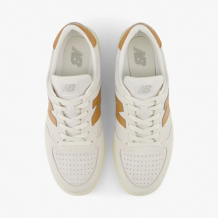 sneakers beige estilo ct500ca d marca new balance cl sico 166562 374079 2
