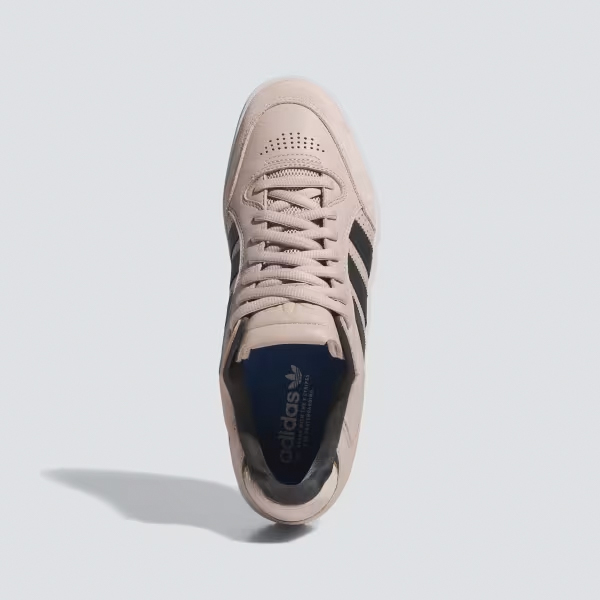 sneakers beige estilo jh8149 marca adidas cl sico 168175 383280