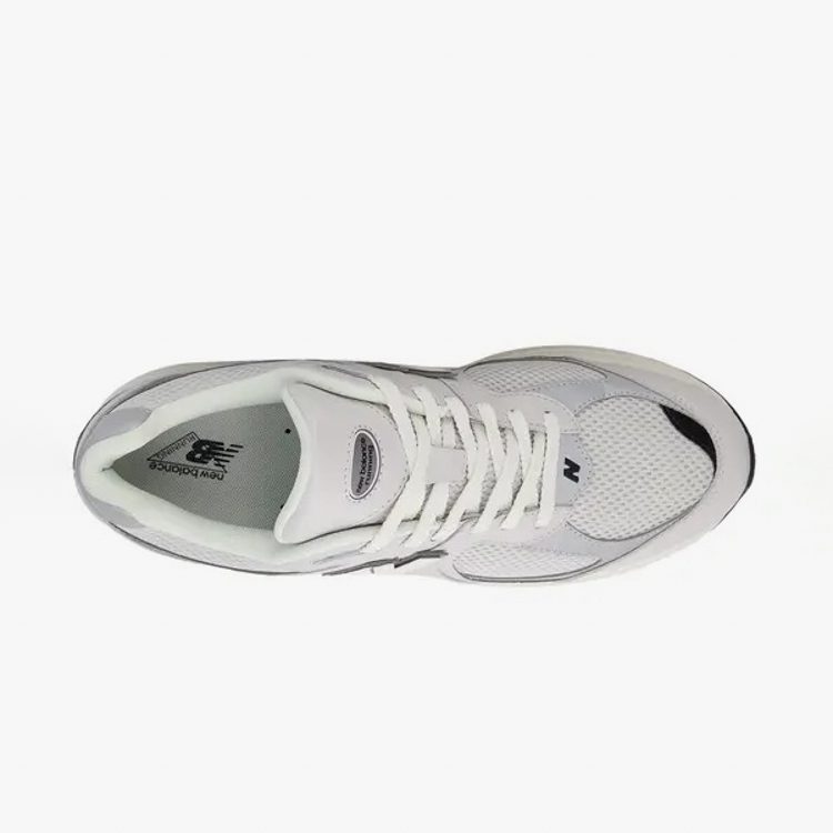 sneakers gris estilo m2002rpp d marca new balance cl sico 159392 GRIS 2
