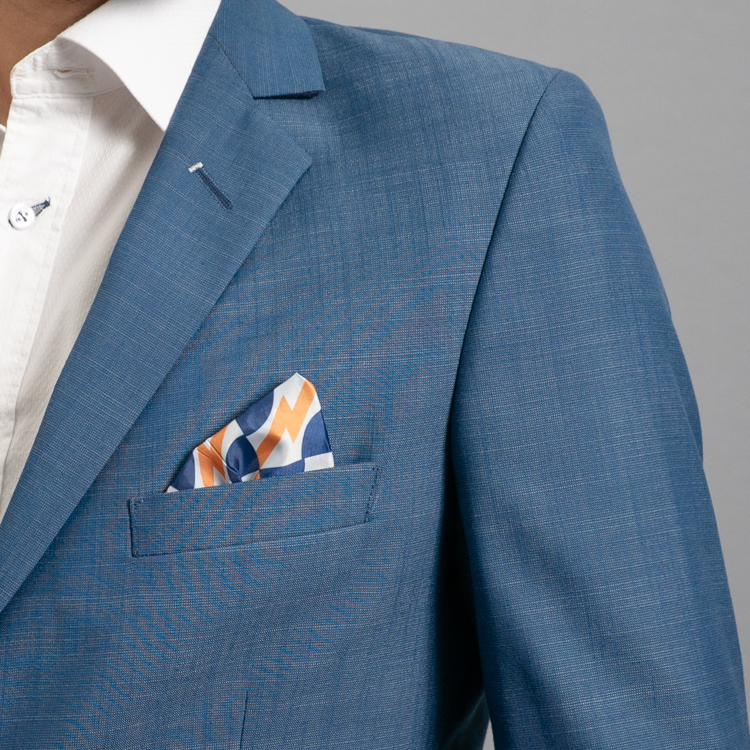 traje AZUL 3