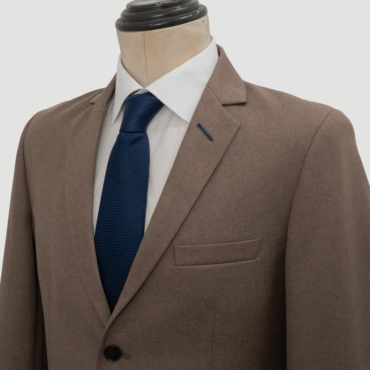 traje KHAKI 2