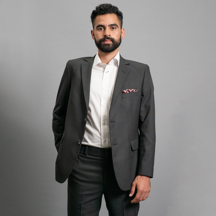 traje NEGRO 1